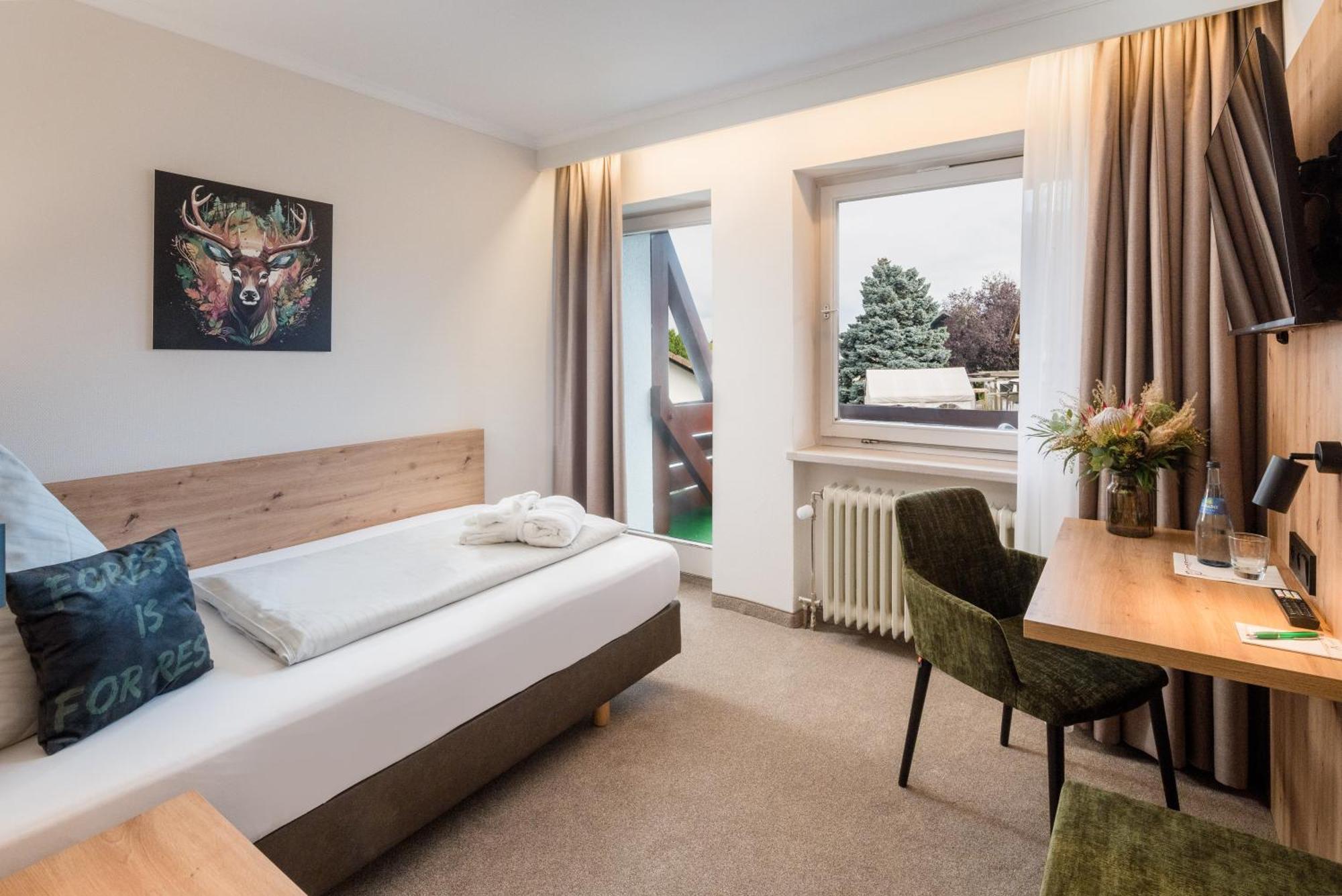 Hotel Waldachtal Eksteriør billede