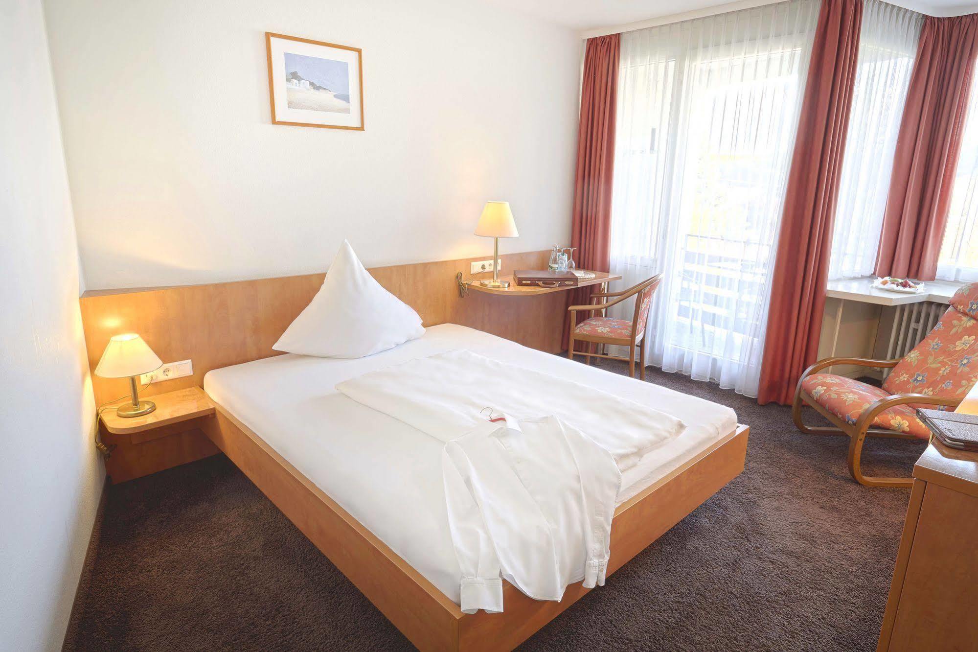 Hotel Waldachtal Eksteriør billede